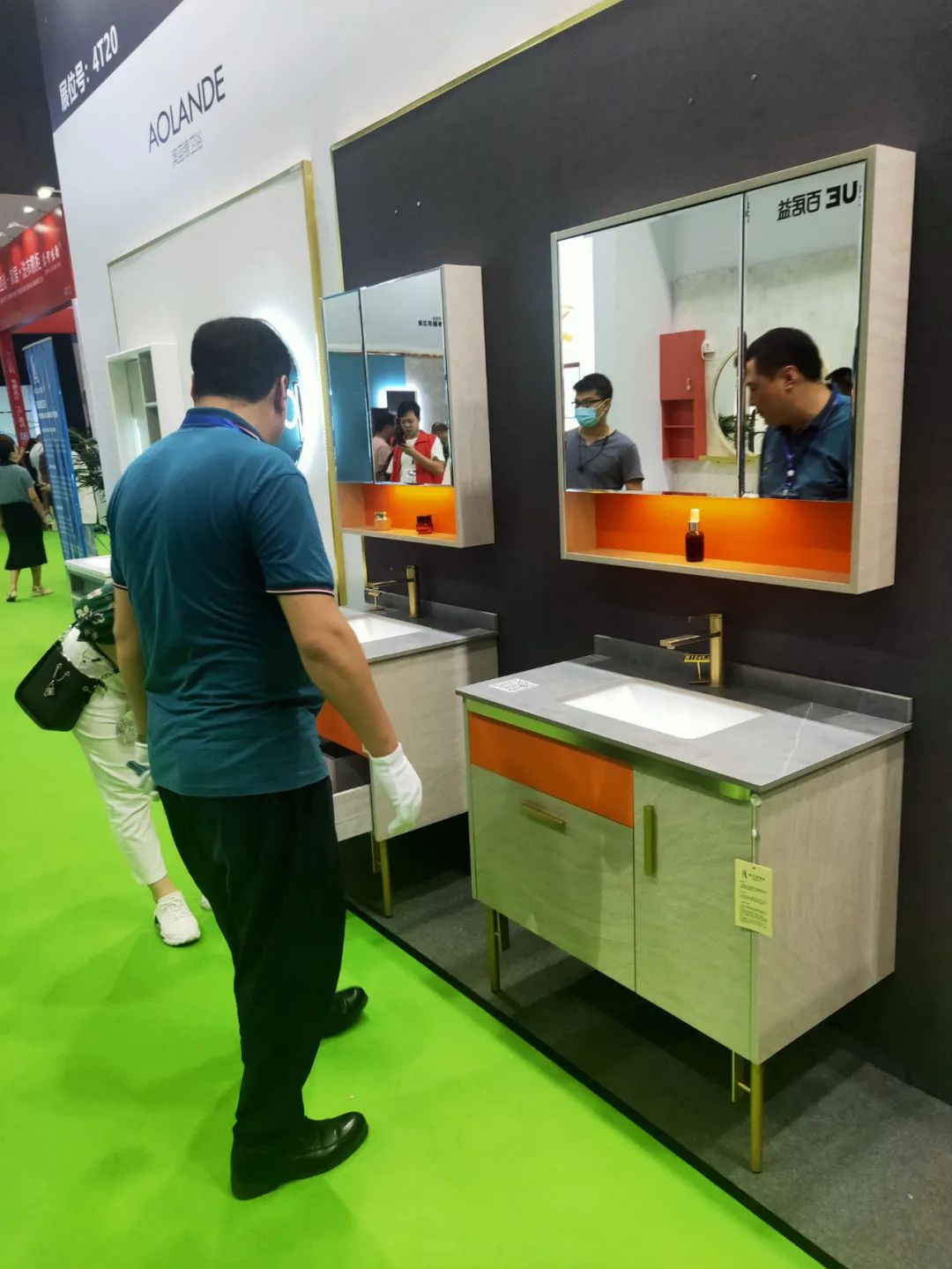 高定風口下，巖板是否會成為瓷磚行業(yè)進軍定制家居產(chǎn)業(yè)的“殺手锏”？(圖8)